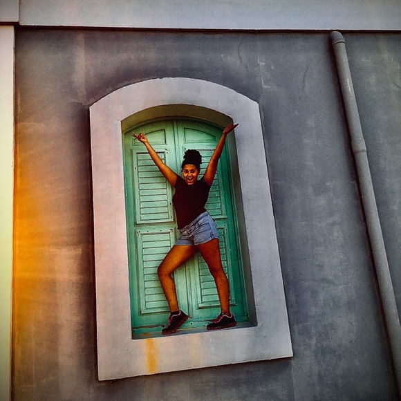 Meet your Posher, Sophia - Picture 1 of 1